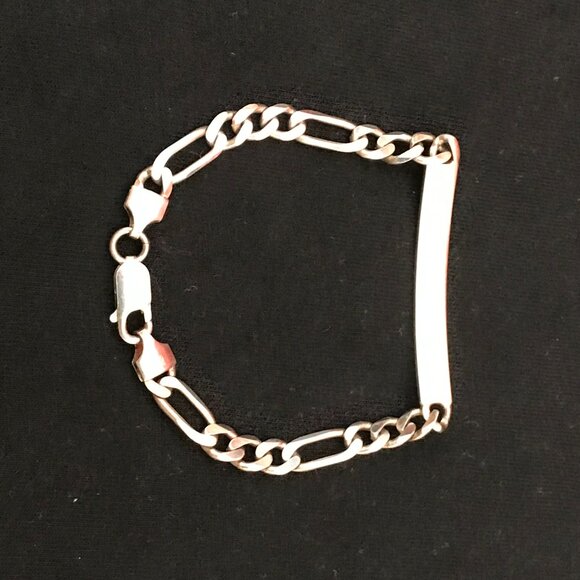 Sterling Silver “Ashlee” Personalized ID Bracelet - Picture 4 of 7